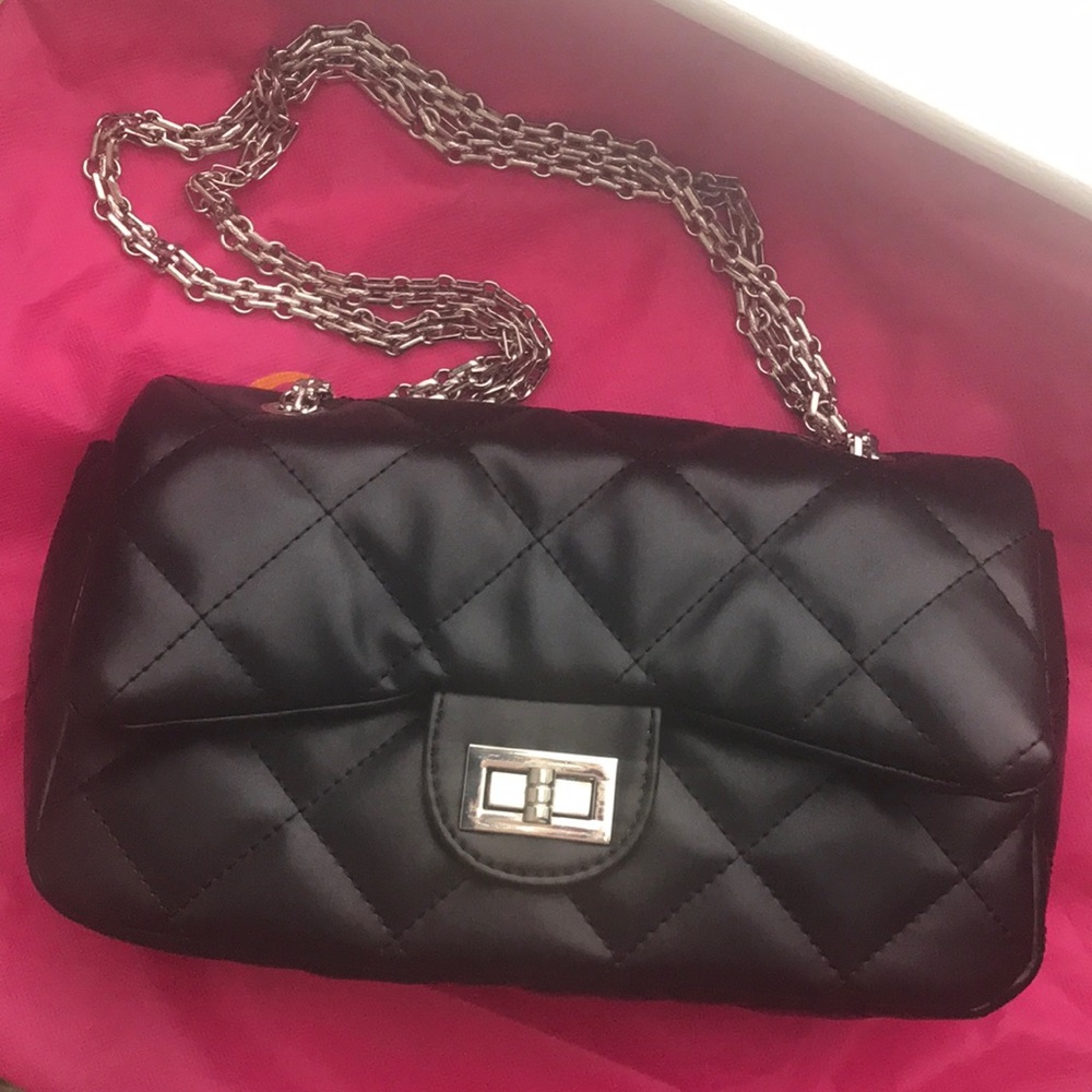 Black Reissue Chain Crossbody Purse